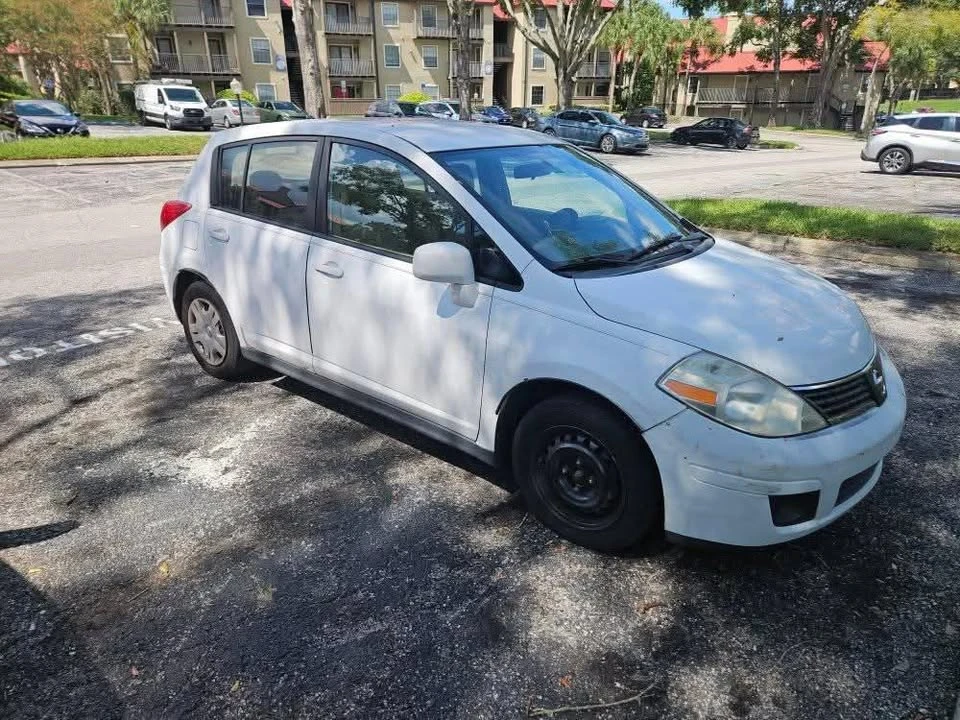 2007 Nissan Versa - Image 3 of 9