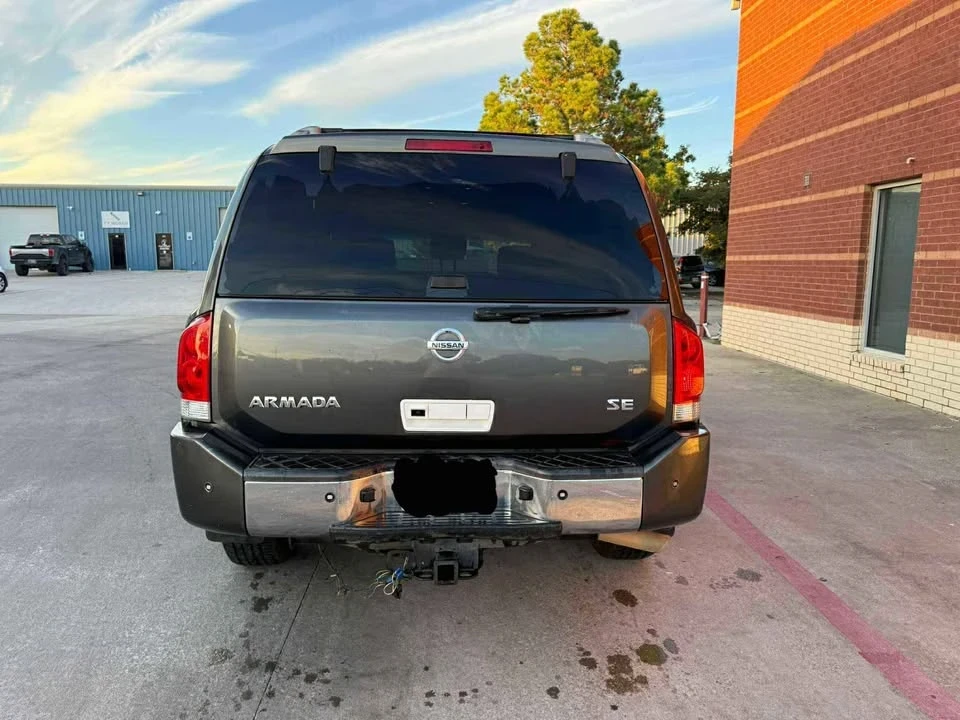 2007 Nissan Armada - Image 2 of 10