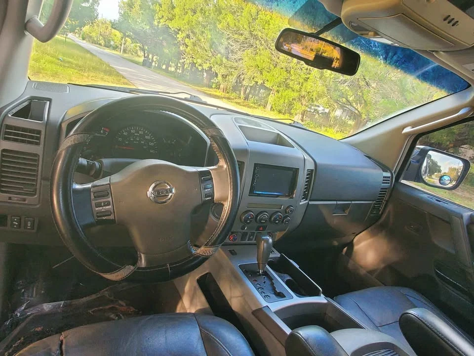 2007 Nissan Armada - Image 8 of 14