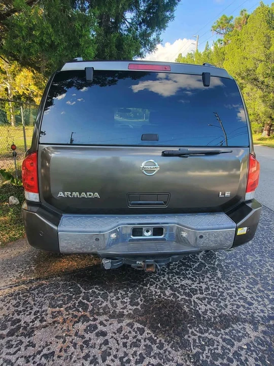 2007 Nissan Armada - Image 10 of 14