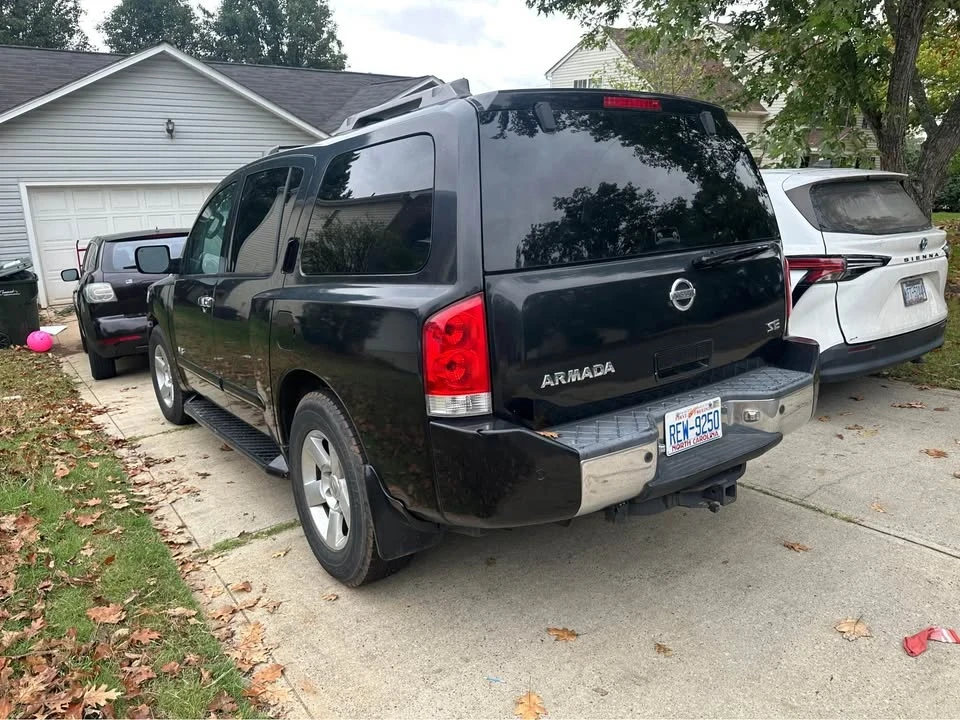 2007 Nissan Armada - Image 2 of 8