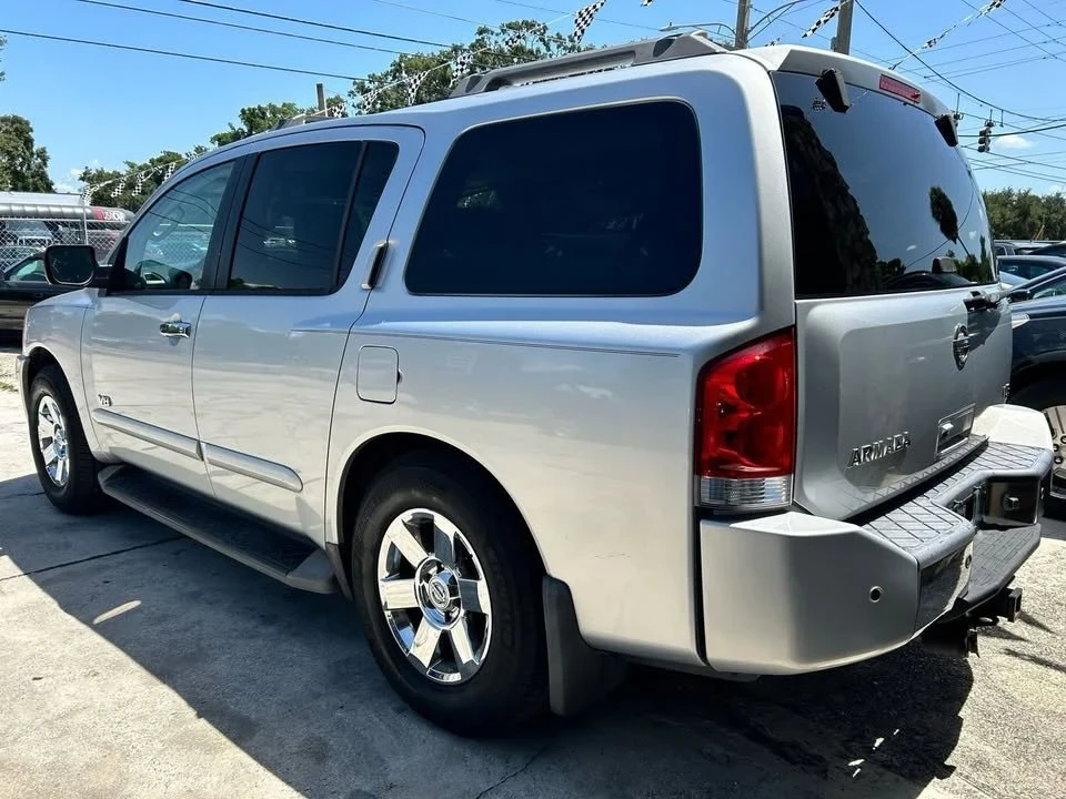 2007 Nissan Armada - Image 2 of 10