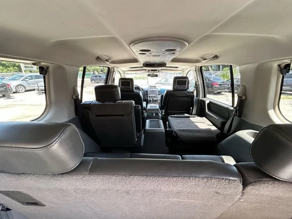 2007 Nissan Armada - Image 8 of 10