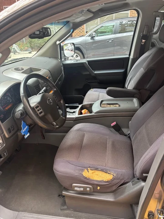 2007 Nissan Armada - Image 2 of 8