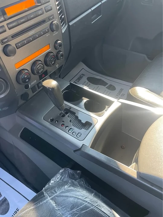 2007 Nissan Armada - Image 12 of 13