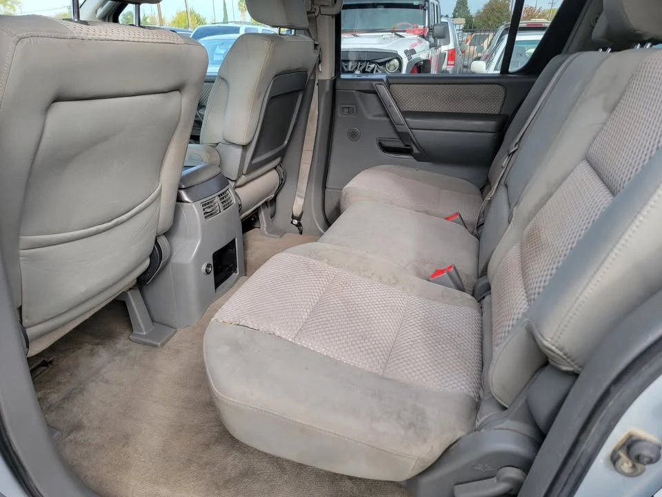 2007 Nissan Armada - Image 10 of 18