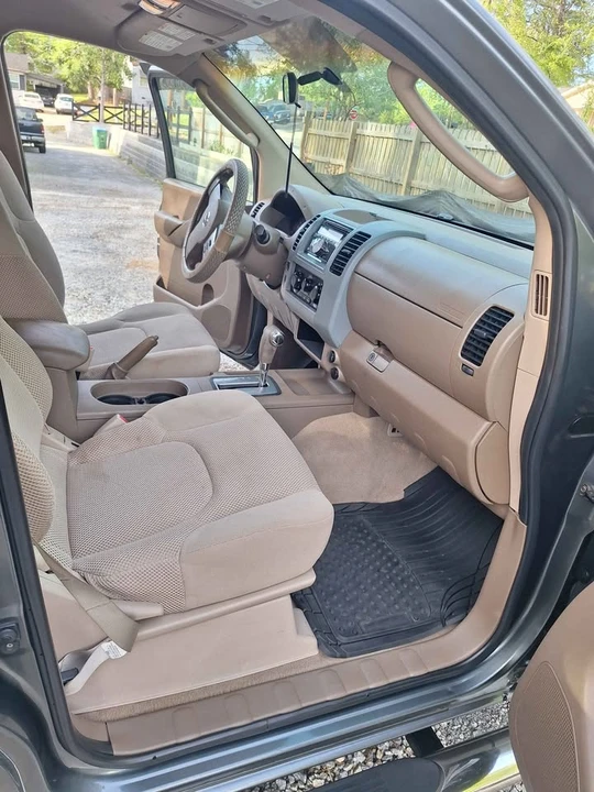 2007 Nissan Frontier 2nd Gen - Image 14 of 20