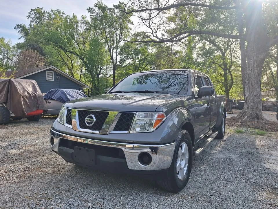 2007 Nissan Frontier 2nd Gen - Image 3 of 20