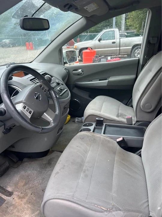 2007 Nissan Quest - Image 4 of 5