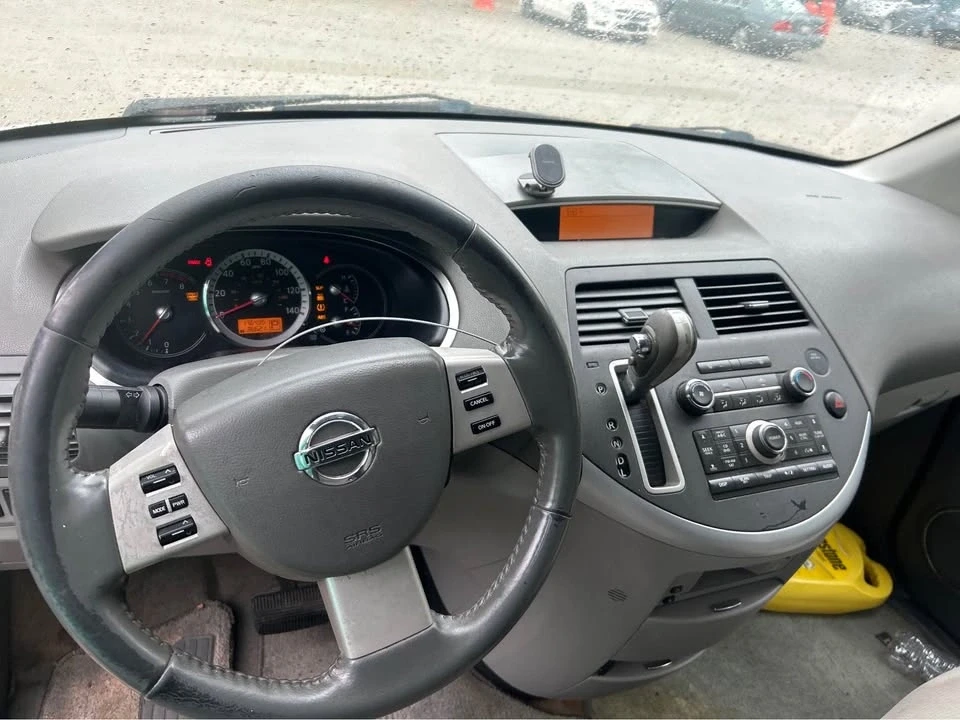 2007 Nissan Quest - Image 3 of 5