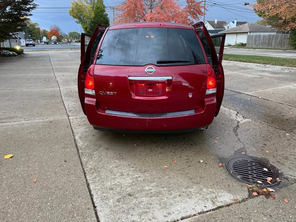 2007 Nissan Quest - Image 3 of 9