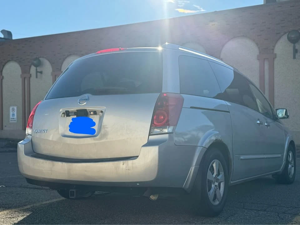 2007 Nissan Quest - Image 4 of 16