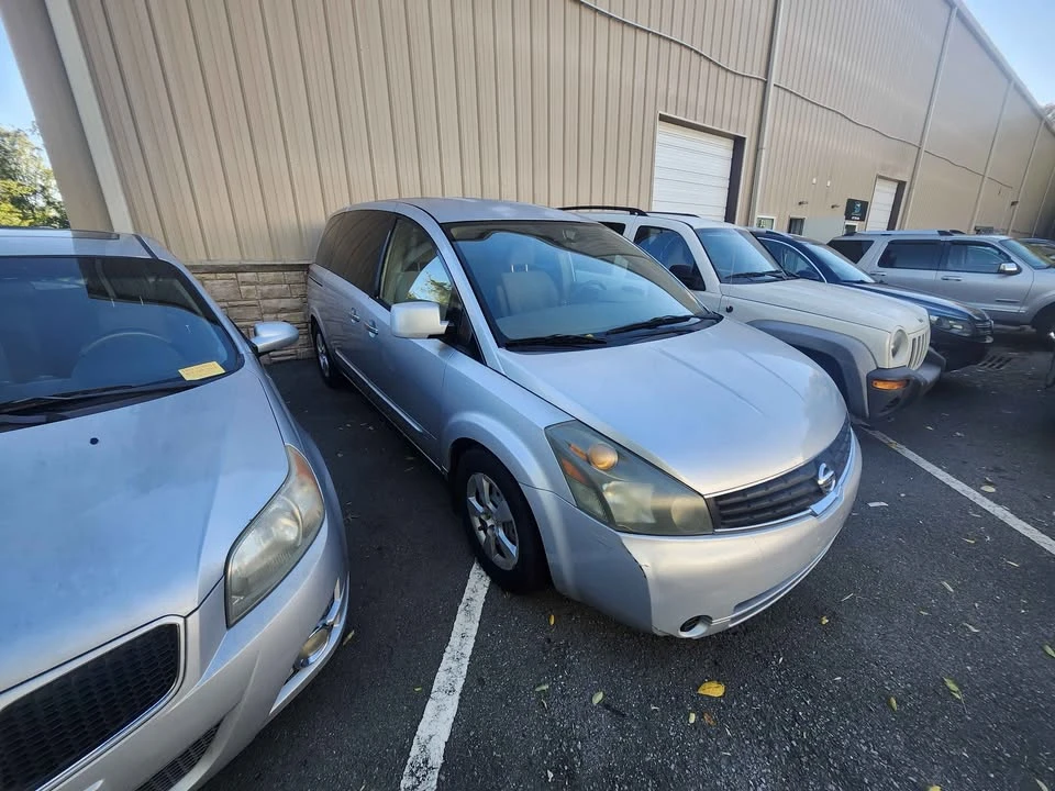 2007 Nissan Quest - Image 3 of 3