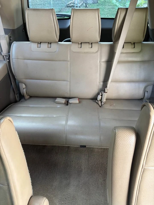 2007 Nissan Quest - Image 5 of 10