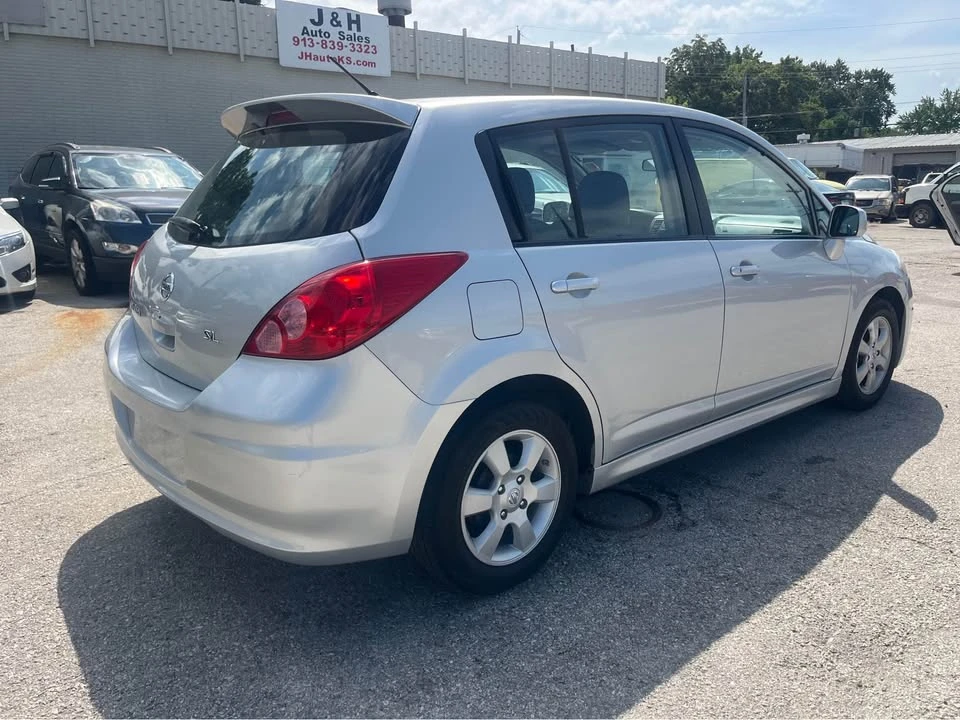 2007 Nissan Versa - Image 7 of 14