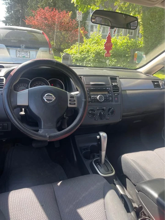 2007 Nissan Versa - Image 9 of 9