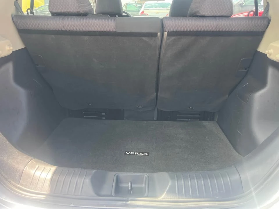 2007 Nissan Versa - Image 11 of 14