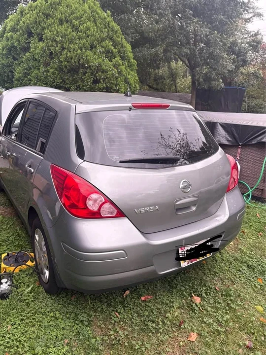 2007 Nissan Versa - Image 7 of 8