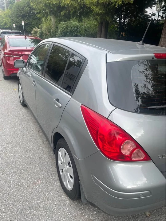 2007 Nissan Versa - Image 6 of 9