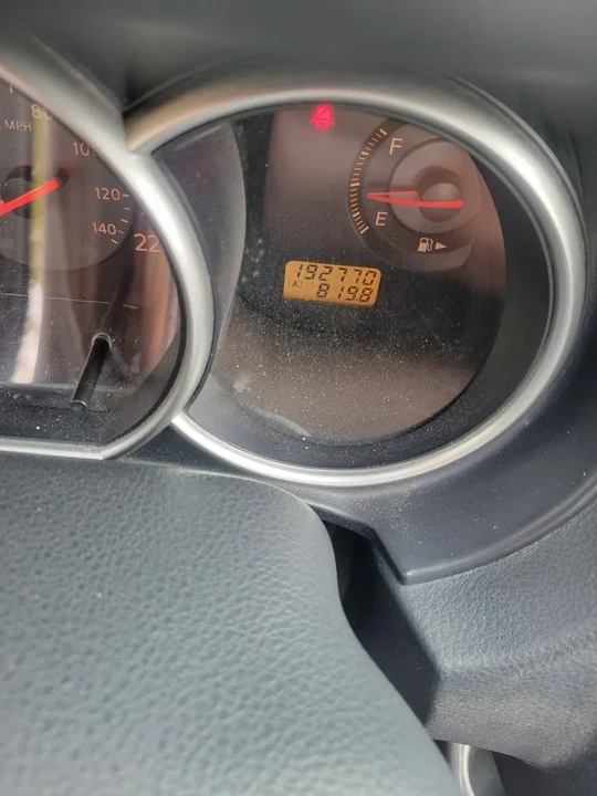 2007 Nissan Versa - Image 10 of 10