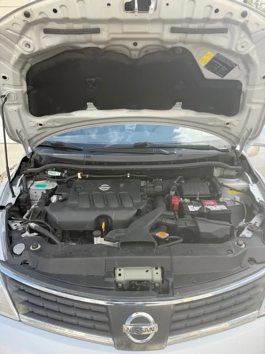 2007 Nissan Versa - Image 6 of 9
