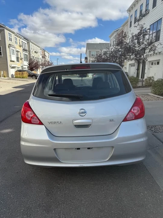 2007 Nissan Versa - Image 4 of 9