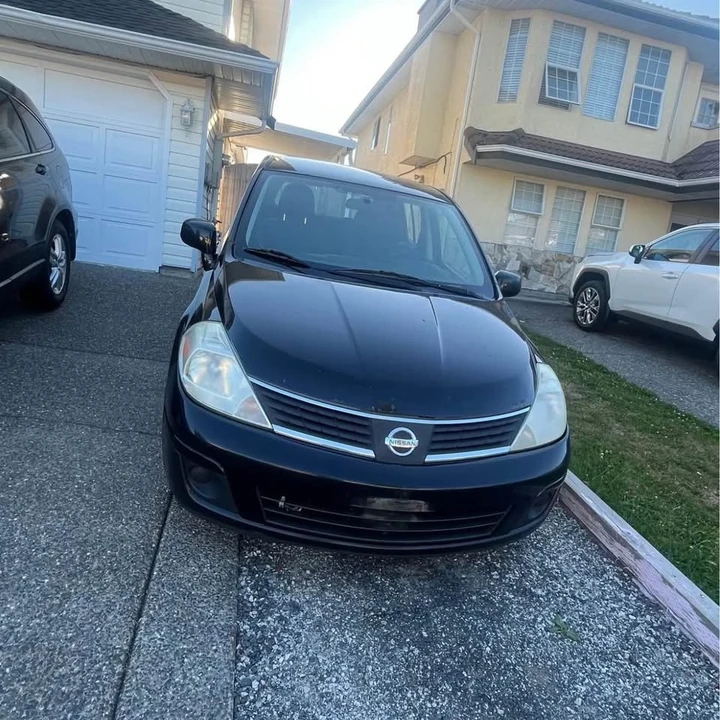 2007 Nissan Versa - Image 2 of 7