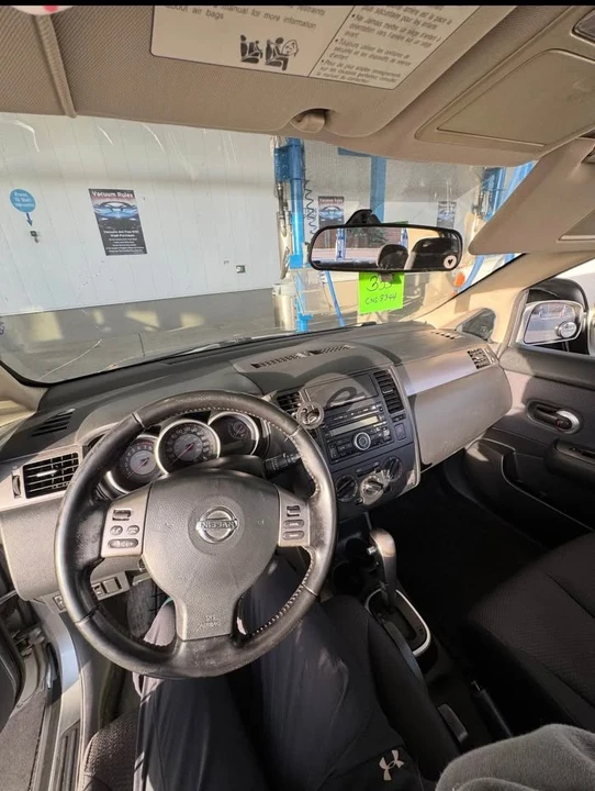 2007 Nissan Versa - Image 3 of 4
