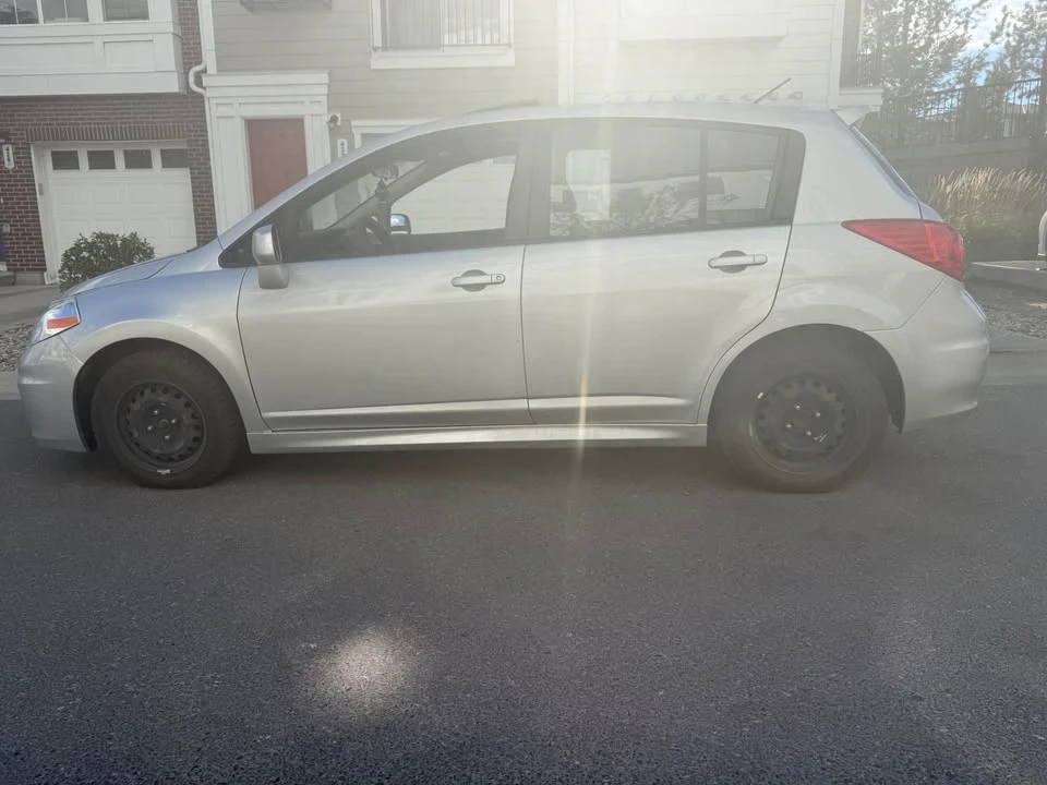 2007 Nissan Versa - Image 3 of 9