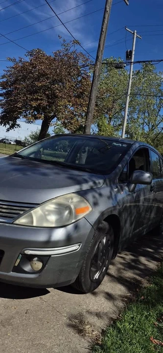 2007 Nissan Versa - Image 3 of 4
