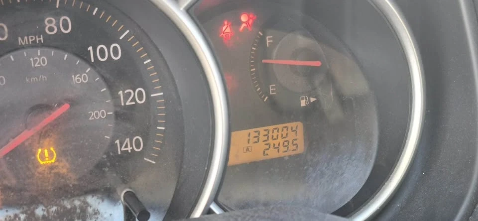 2007 Nissan Versa - Image 2 of 4