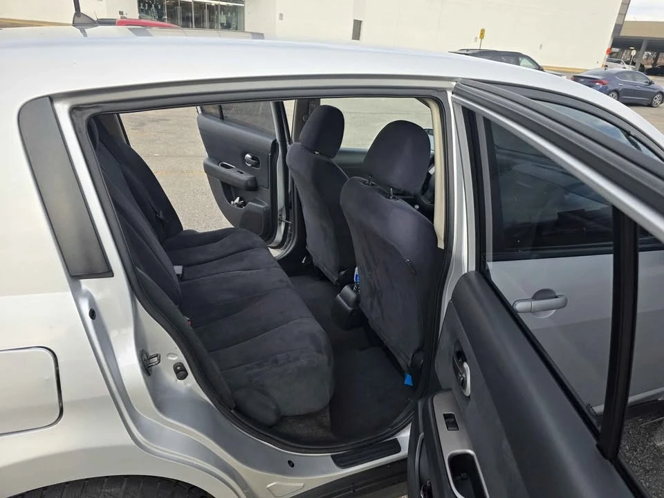 2007 Nissan Versa - Image 3 of 9