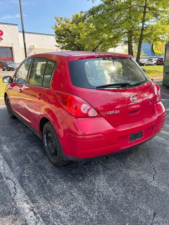 2007 Nissan Versa - Image 2 of 8