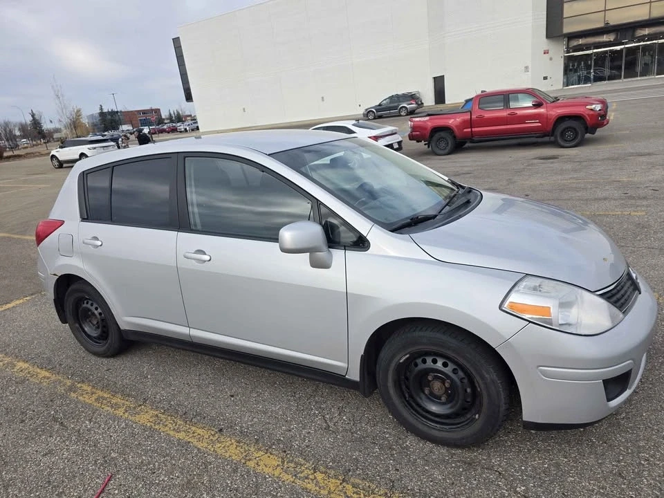 2007 Nissan Versa - Image 8 of 9