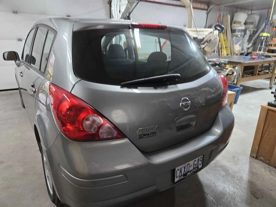 2007 Nissan Versa - Image 2 of 6