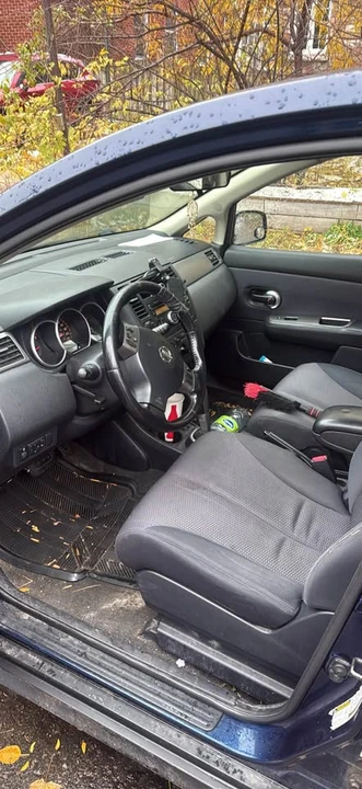 2007 Nissan Versa - Image 5 of 5