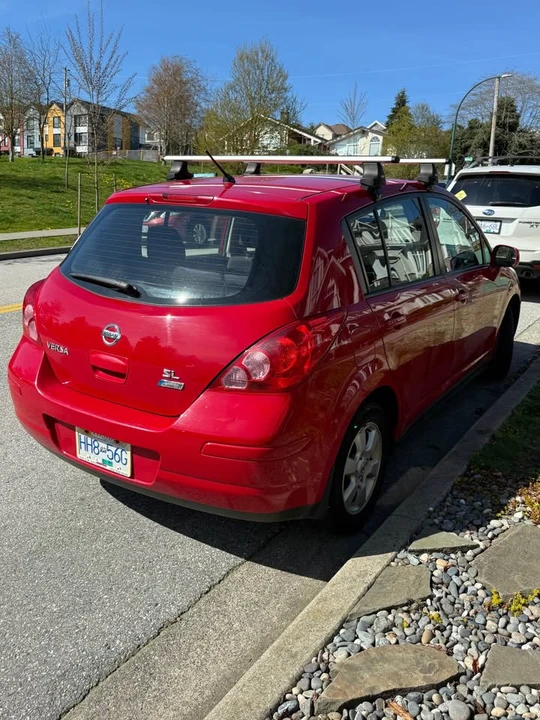 2007 Nissan Versa - Image 3 of 19