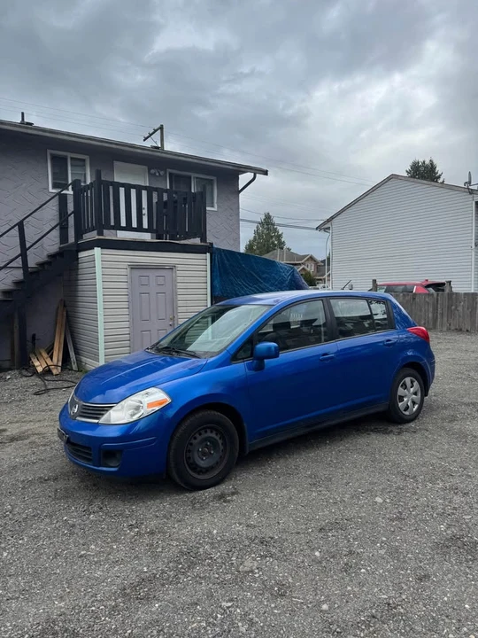 2007 Nissan Versa - Image 2 of 9