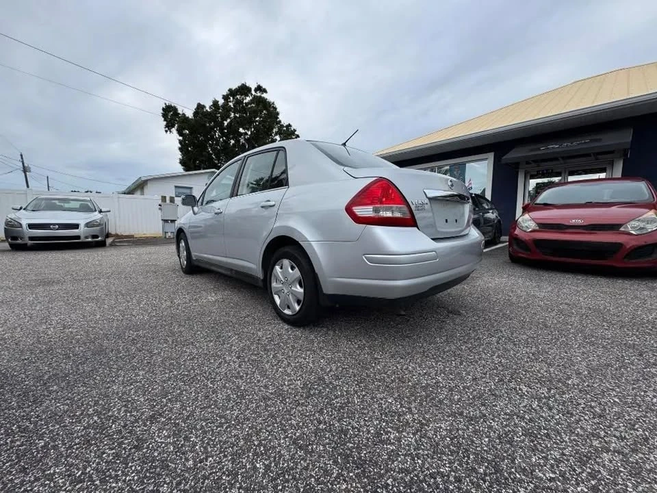 2007 Nissan Versa - Image 12 of 20