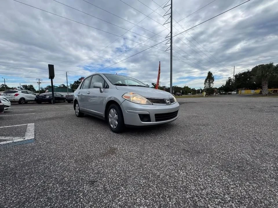 2007 Nissan Versa - Image 9 of 20
