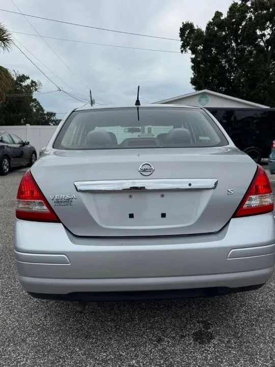 2007 Nissan Versa - Image 14 of 20