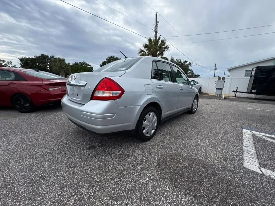 2007 Nissan Versa - Image 18 of 20