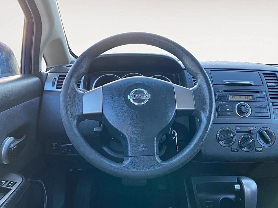 2007 Nissan Versa - Image 15 of 17