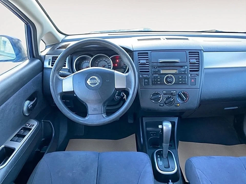 2007 Nissan Versa - Image 7 of 17