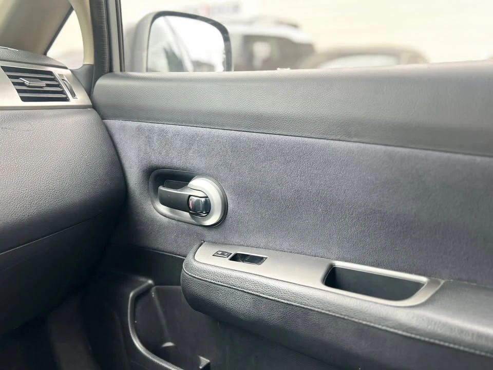 2007 Nissan Versa - Image 15 of 18