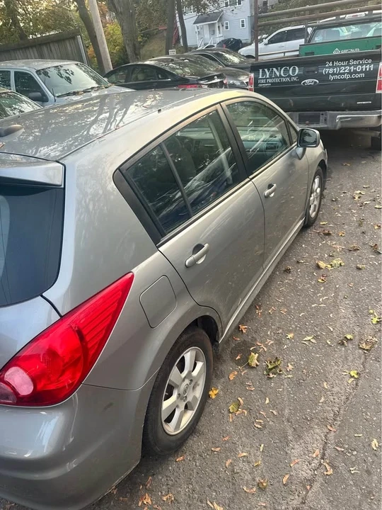 2007 Nissan Versa - Image 3 of 6