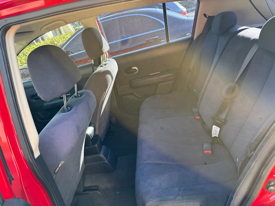 2007 Nissan Versa - Image 6 of 9