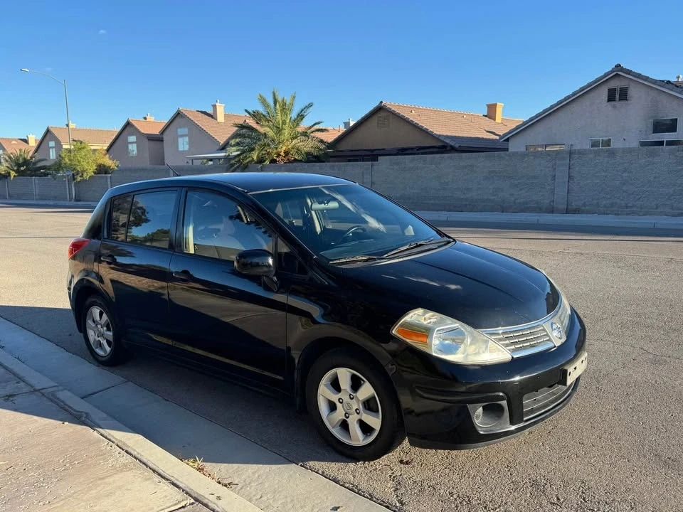 2007 Nissan Versa - Image 3 of 6