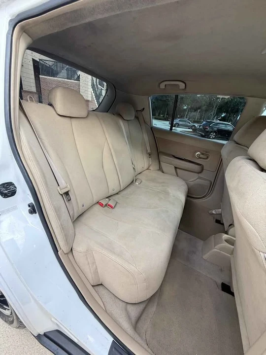 2007 Nissan Versa - Image 11 of 19