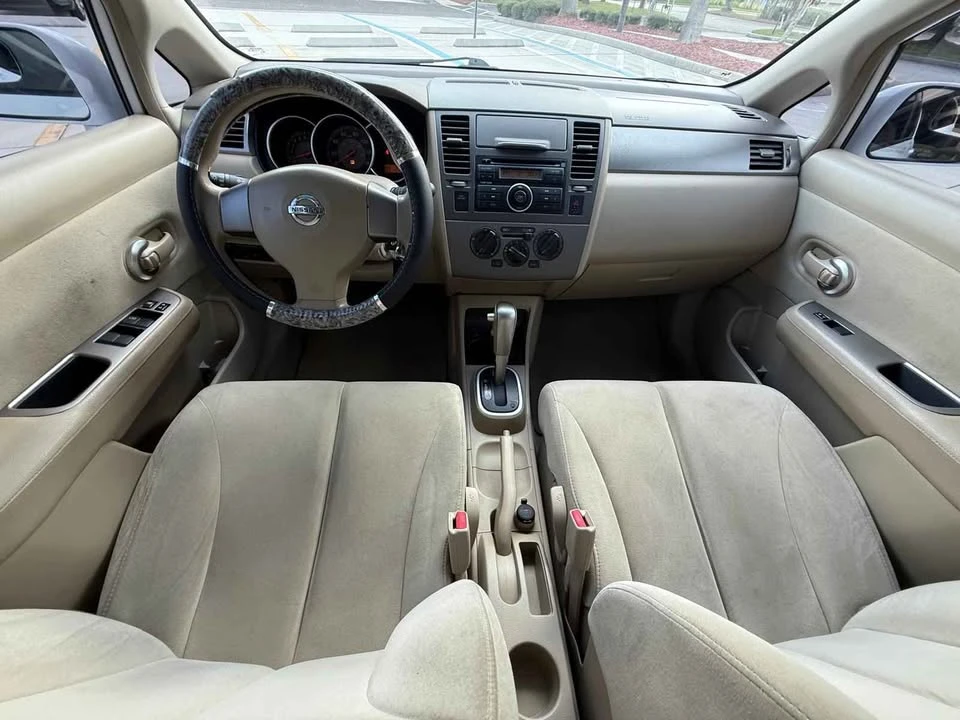 2007 Nissan Versa - Image 13 of 19